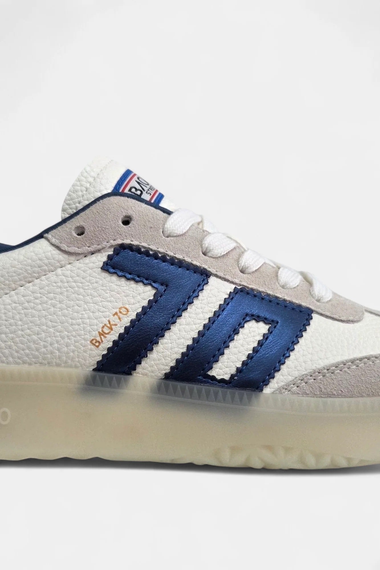 Boston Ice Metallic Blue