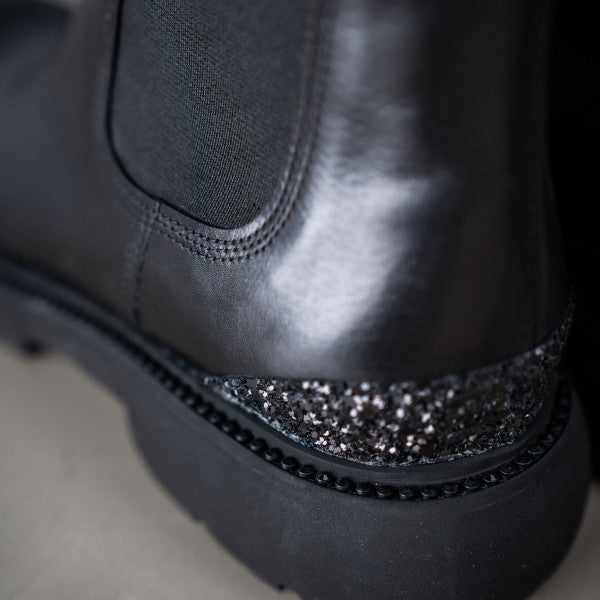 High Chelsea With Glitter Heel Detail