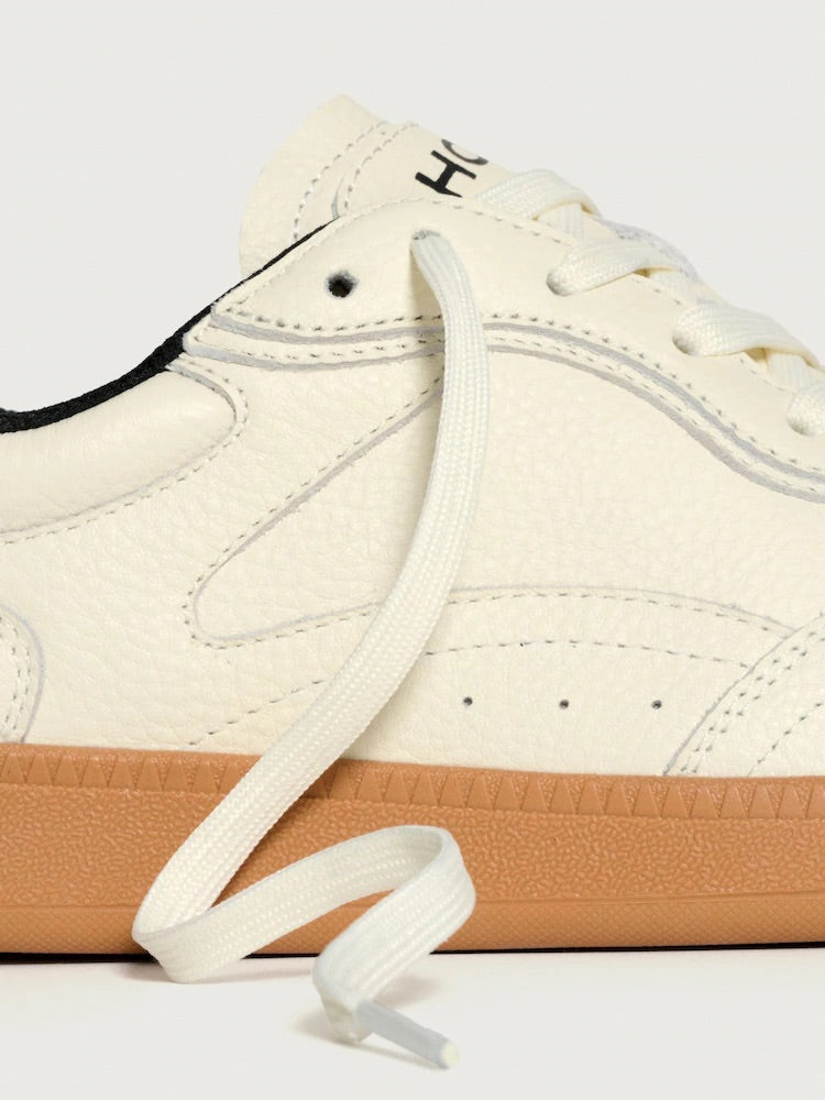 Alley Off White