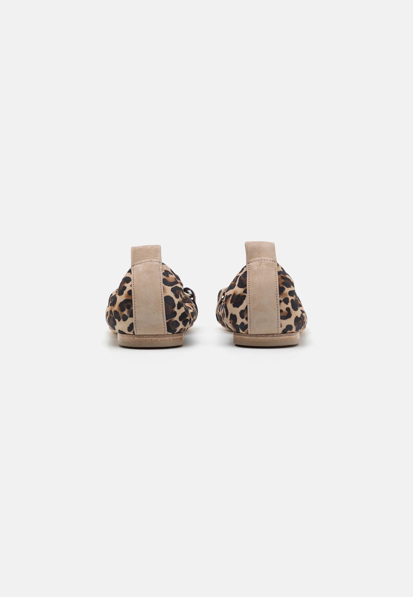 Nelly Pump In Lepard Print