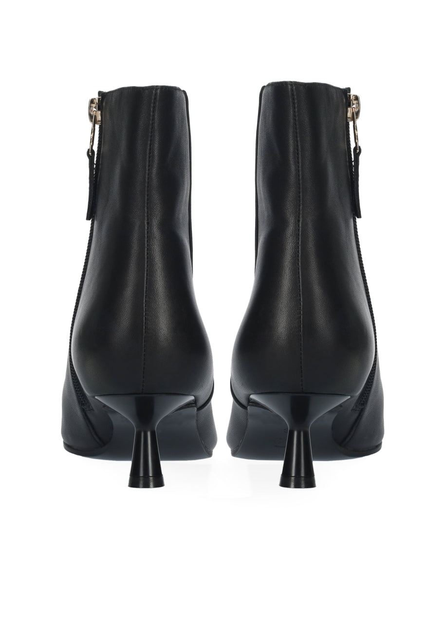 Black Leather Heeled Boot