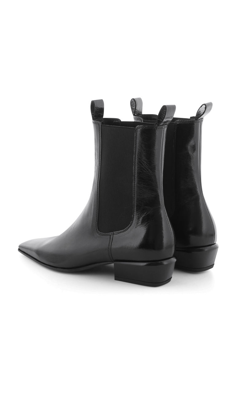 Alma Boot In Dover Black