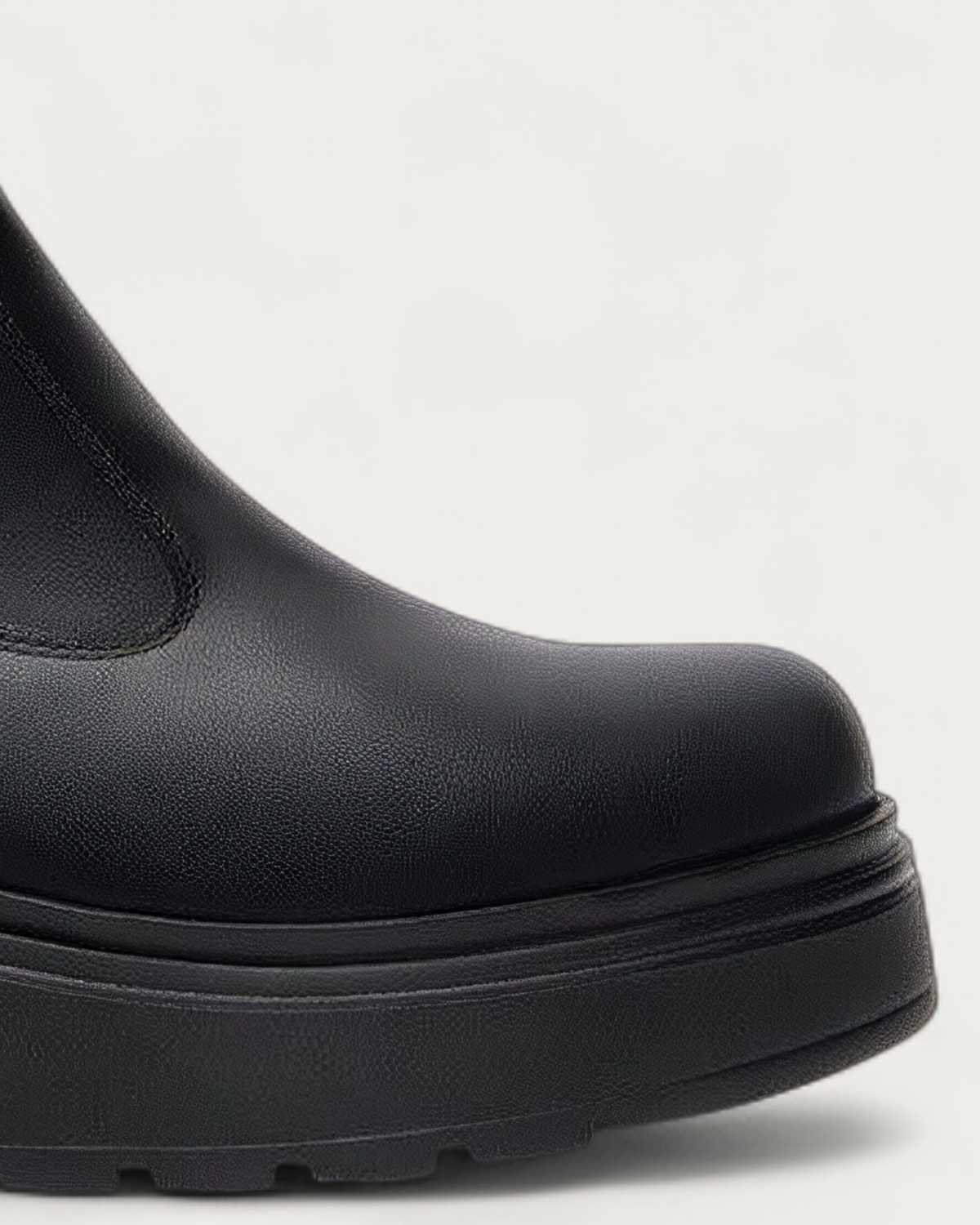 Nero Giardini Black Knee High Platform Boot, toe detail