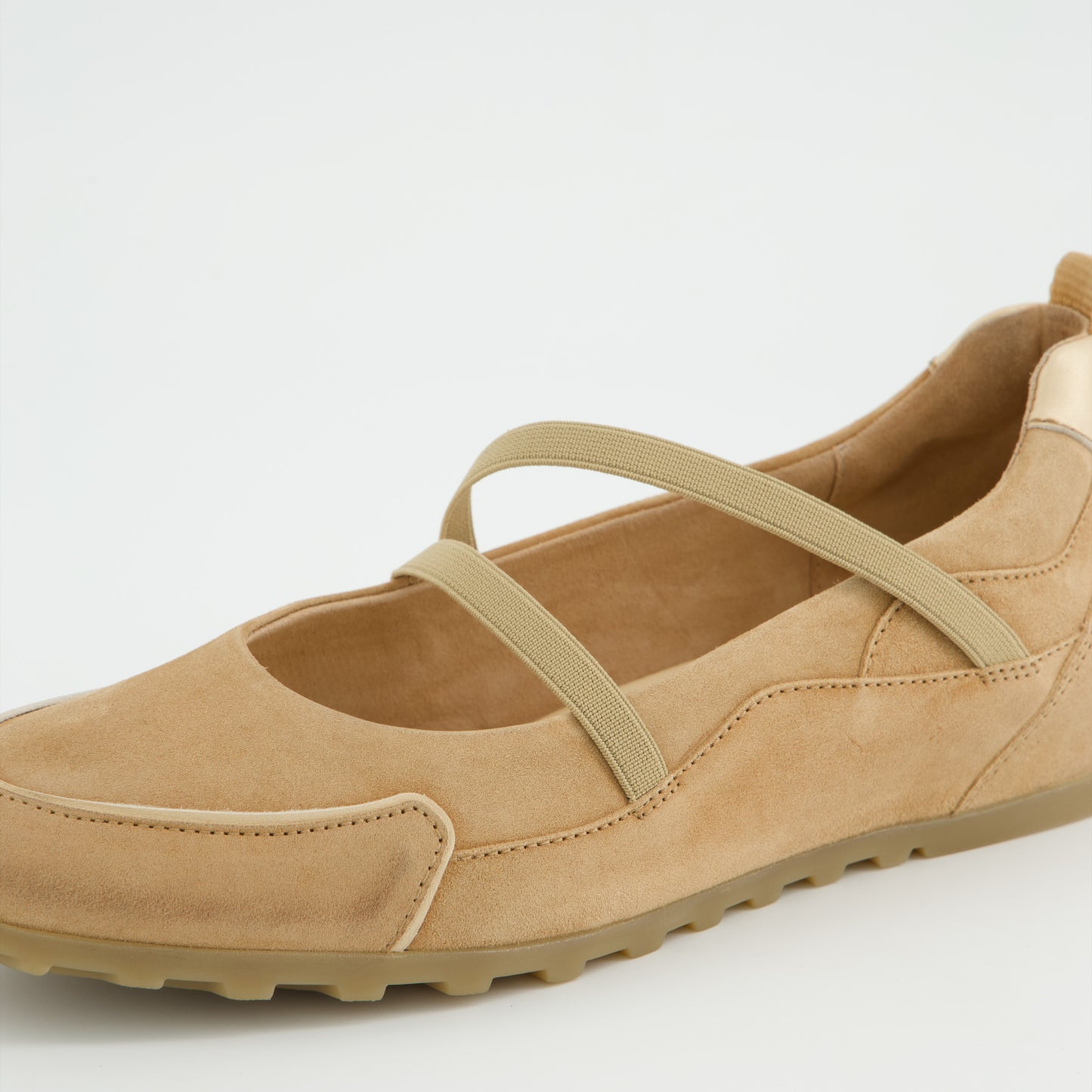 Sporty Ballerina Pump