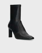 Hanna Stretch Leather Boot