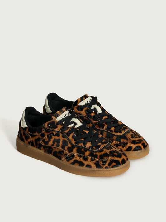 Alley Leopard