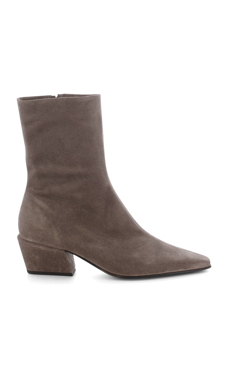 Umbra Suede Boot