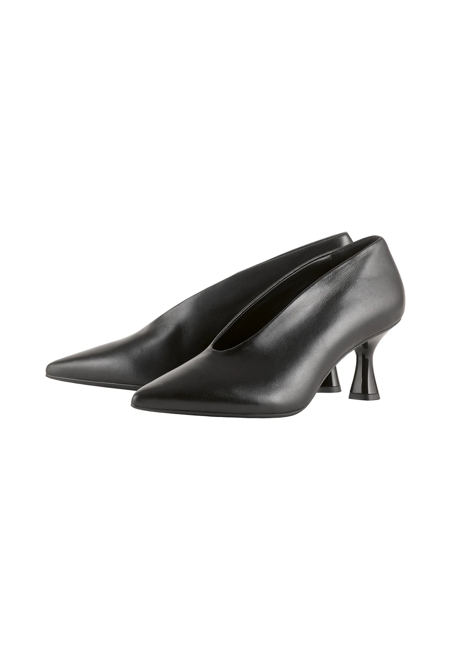 Black Leather Heel Low Vamp