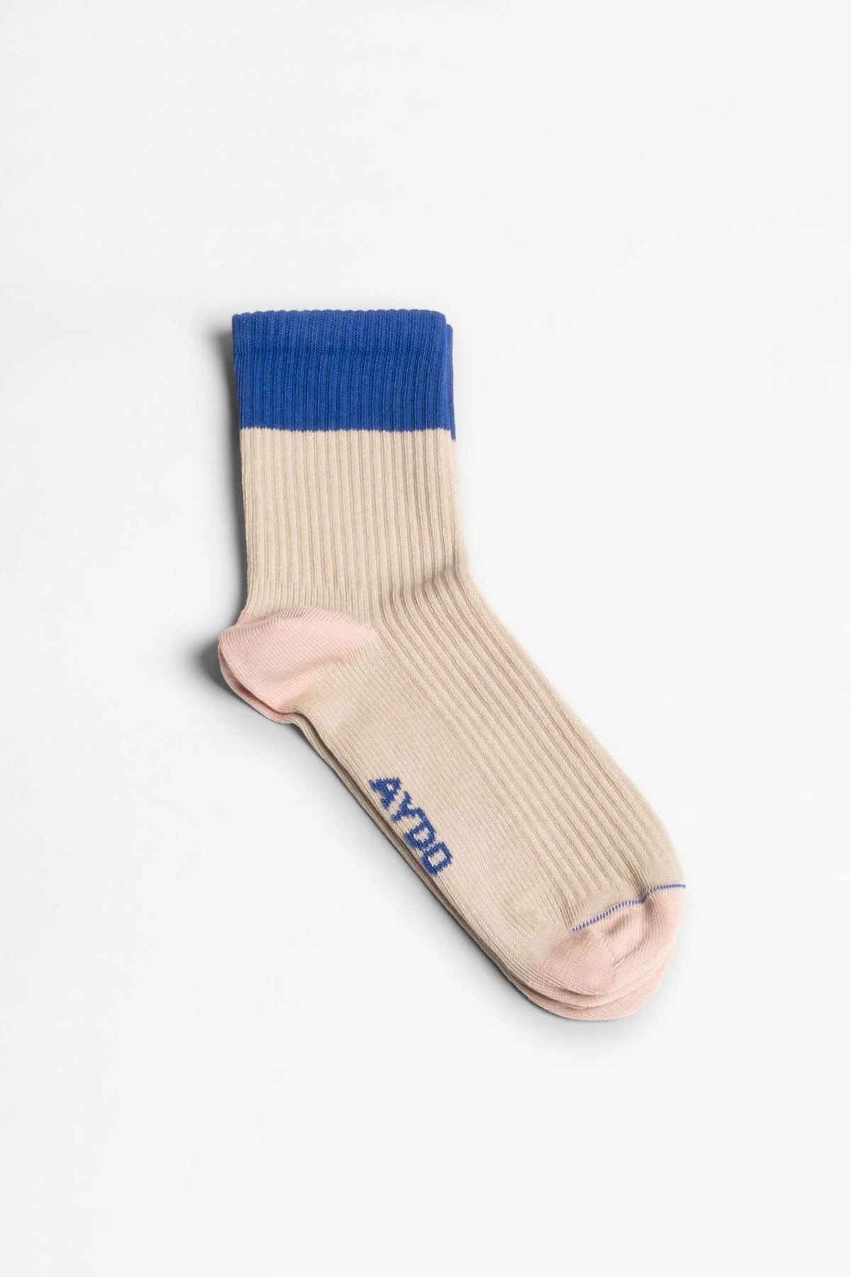 Aydo Studios Altai Route socks in Silent Dune, single sock