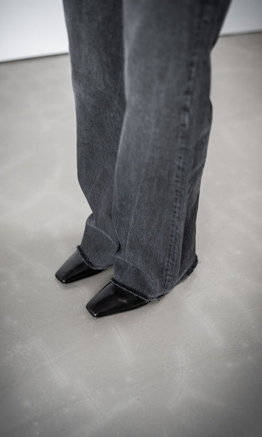Alma Boot In Dover Black