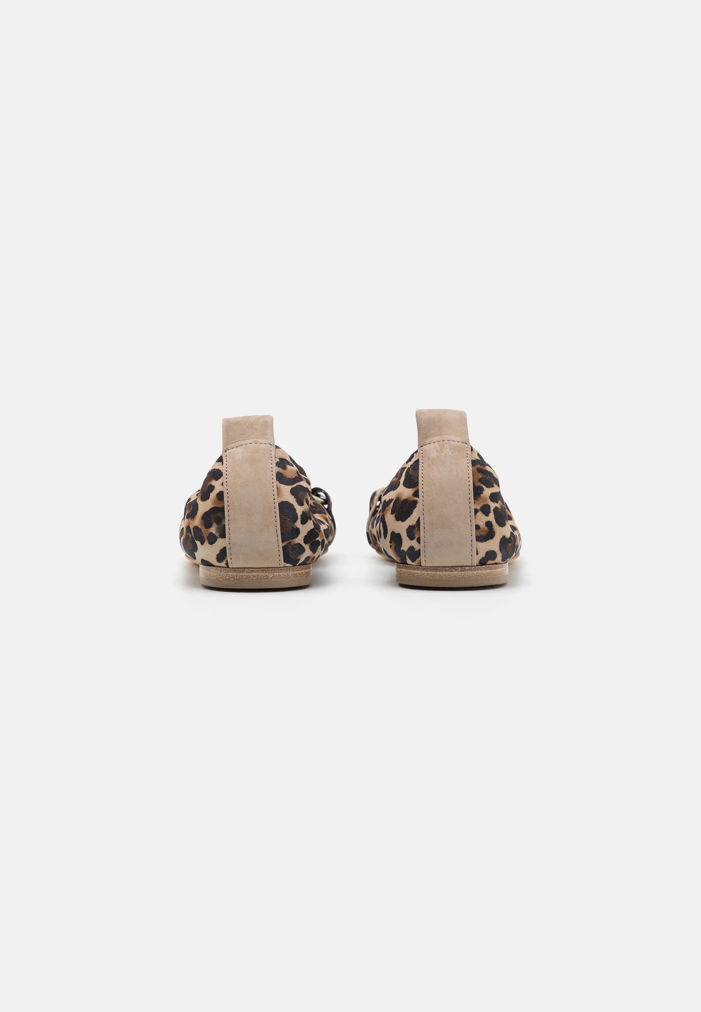 Nelly Pump In Lepard Print