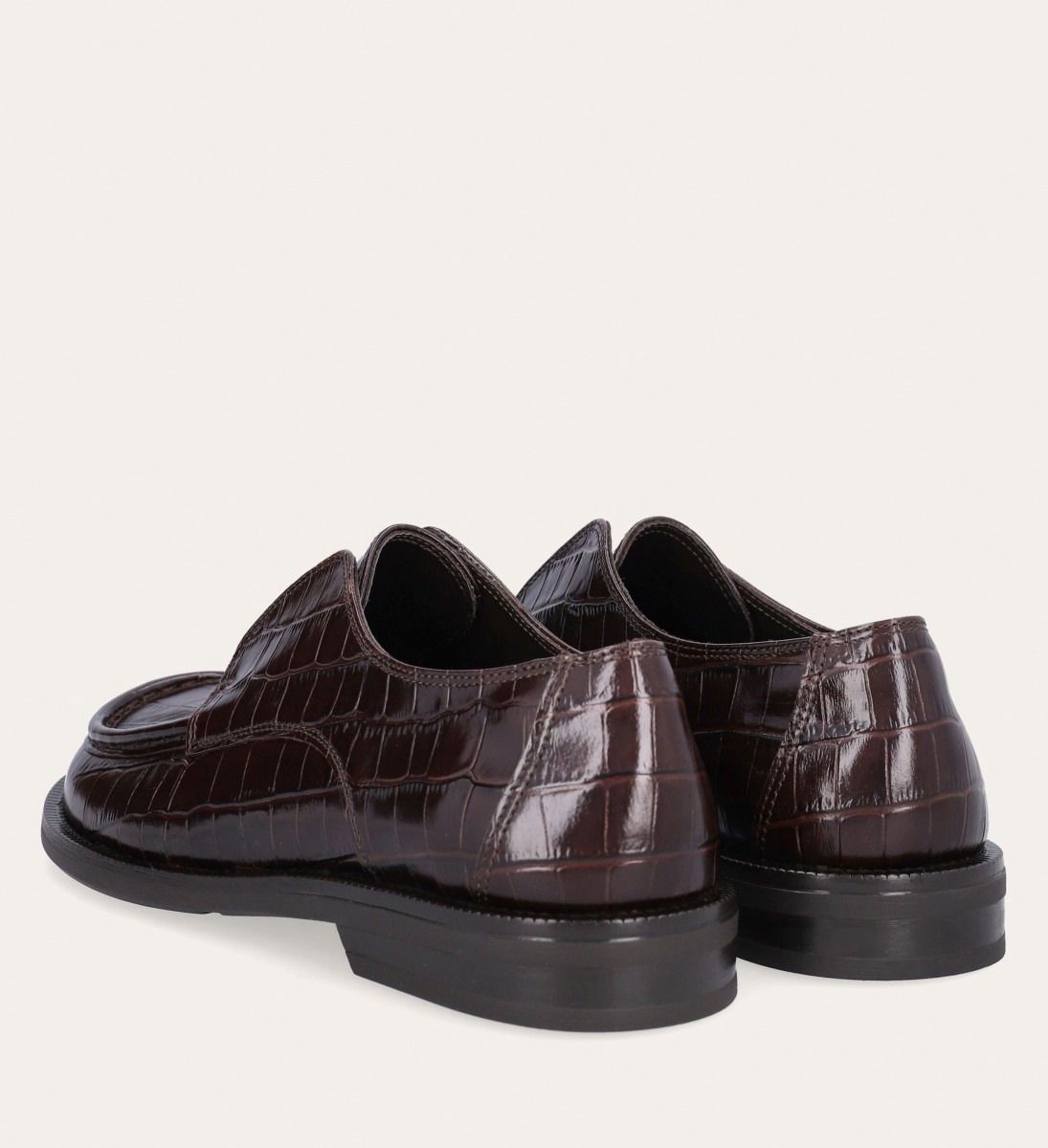 Over Lap Croco Loafer