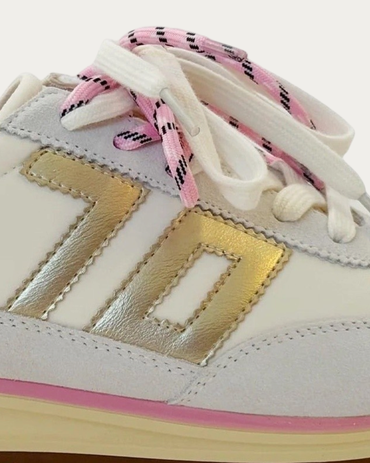 BACK70 Jogger Double Lace Nylon White Sneaker, upper detail