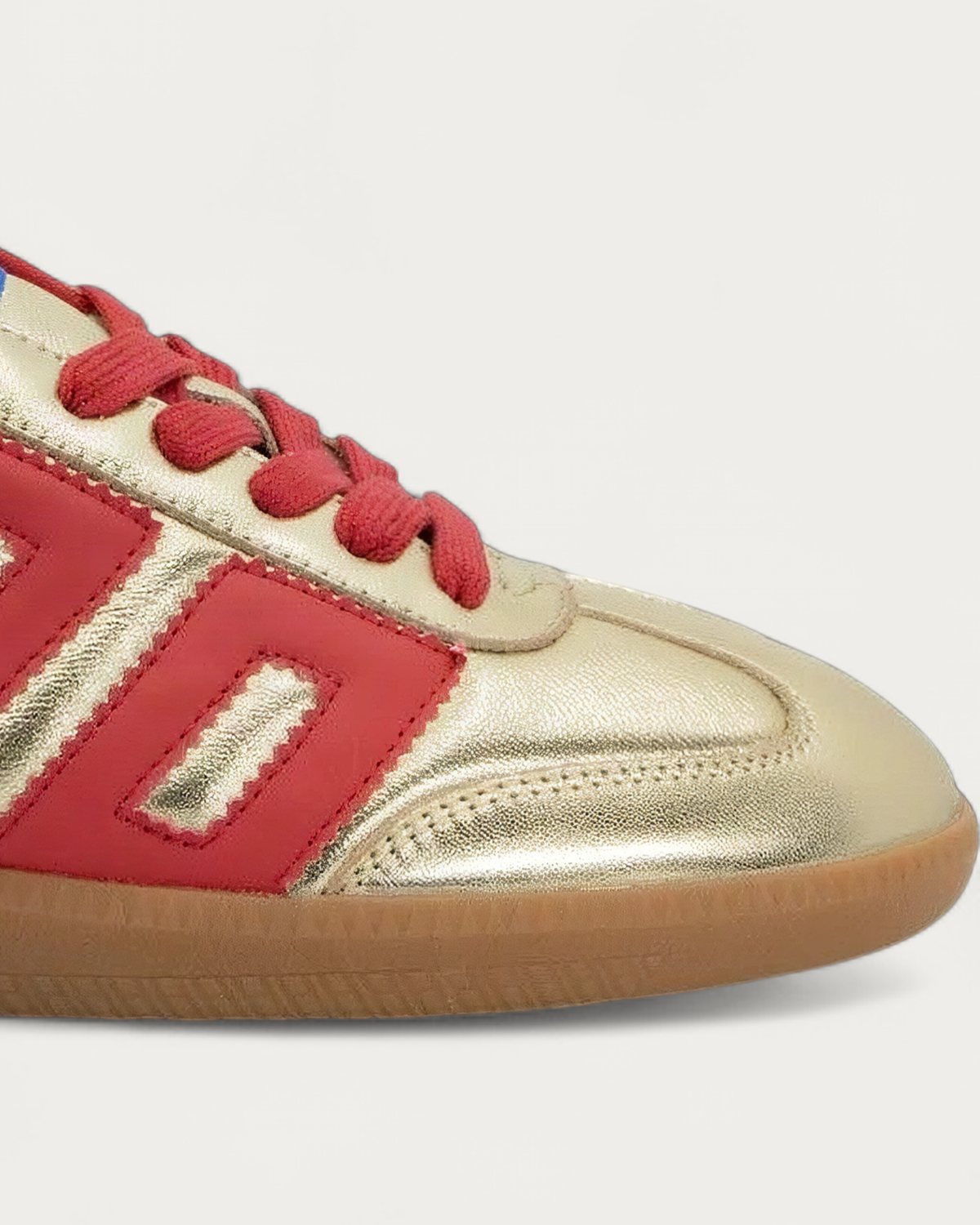 BACK70 Metallic Nappa Gold and Red Sneaker, toe detail