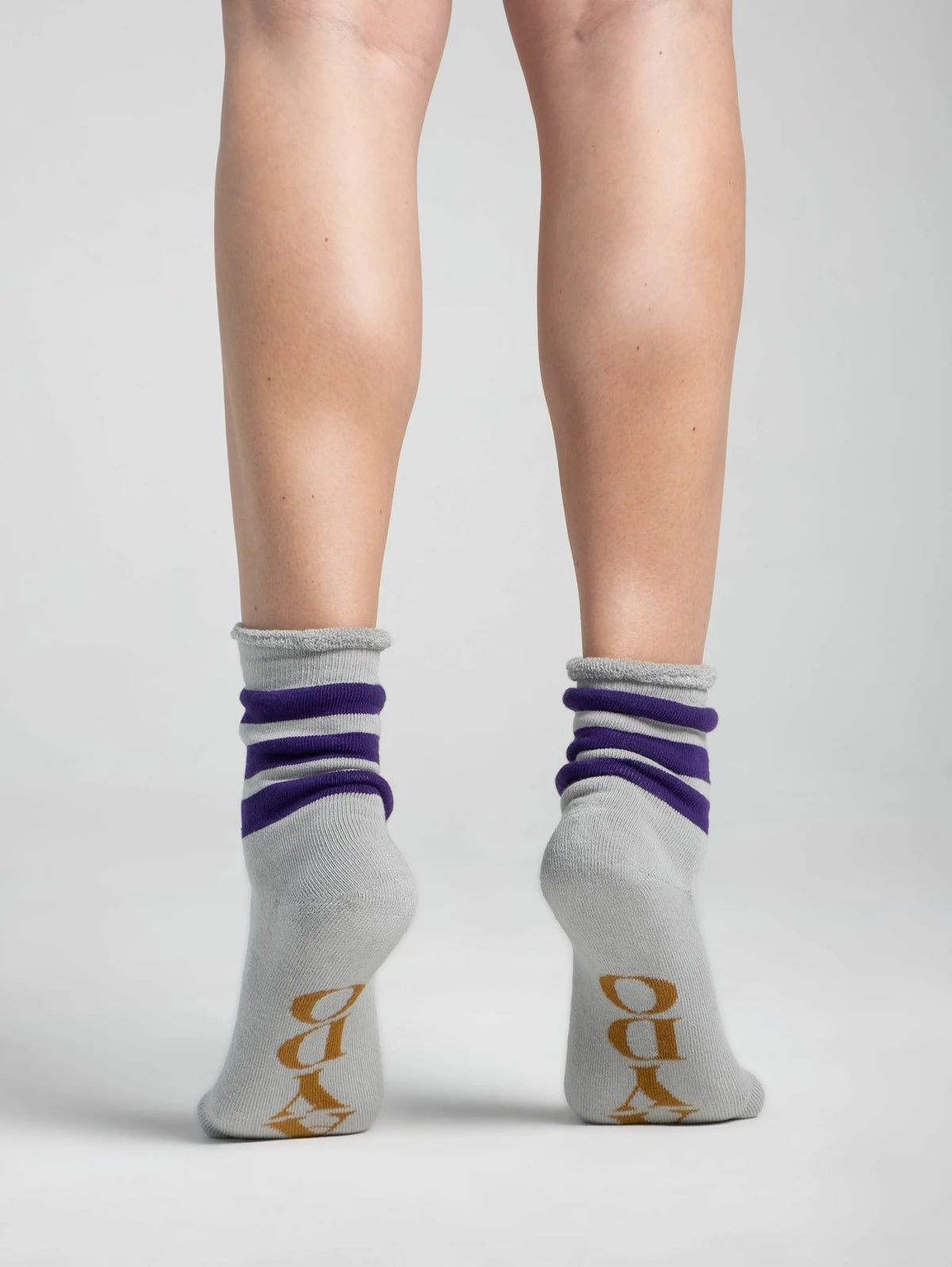 Aydo Studios Baltic Core socks in Temporal Field, worn
