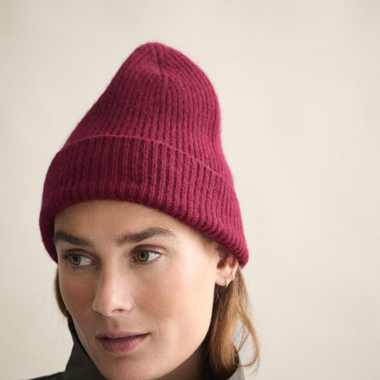 Ribbed Beanie In Wine