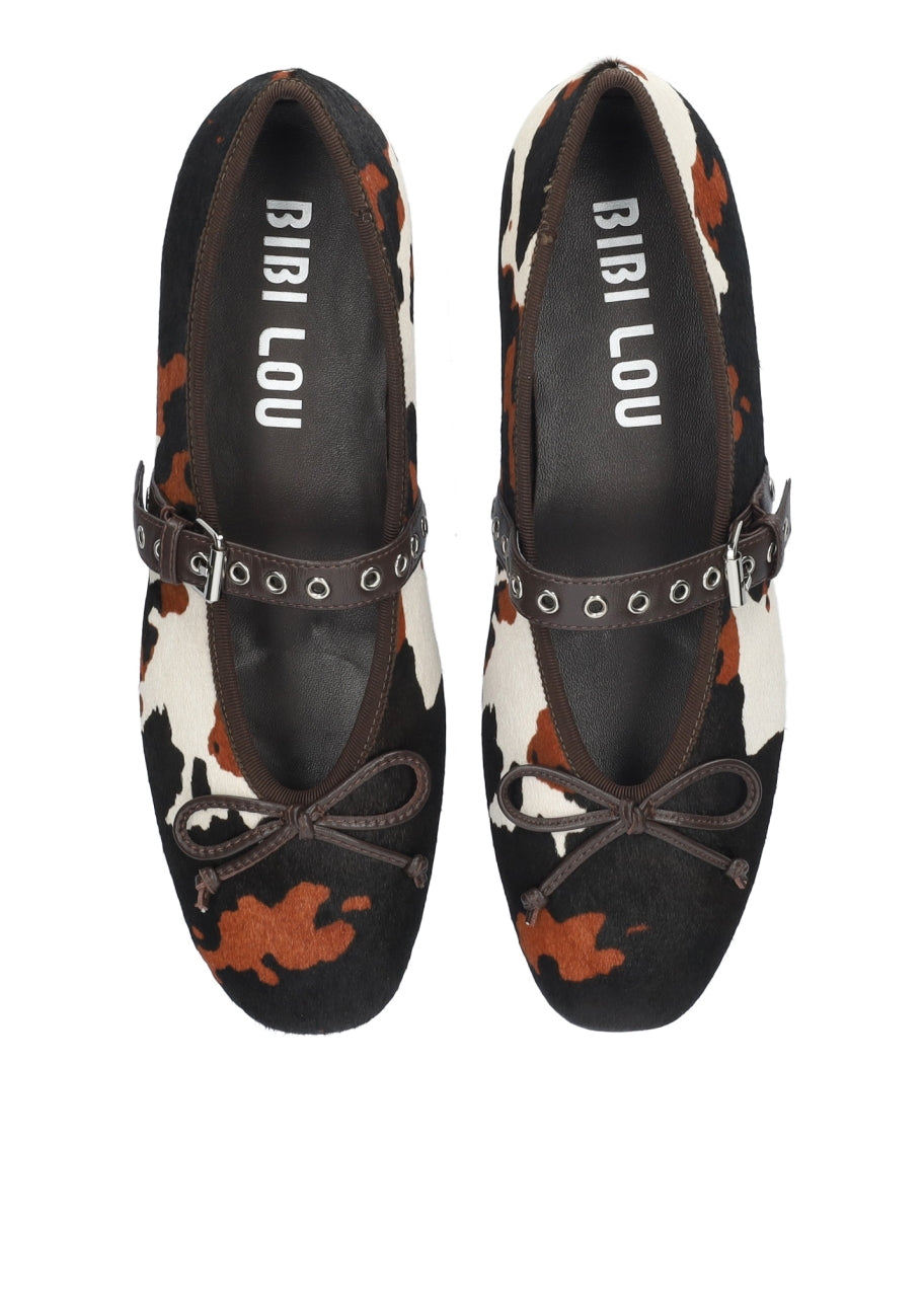 Mary Jane Pump In Cowprint