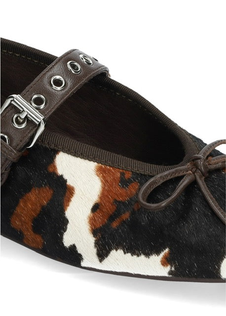 Mary Jane Pump In Cowprint