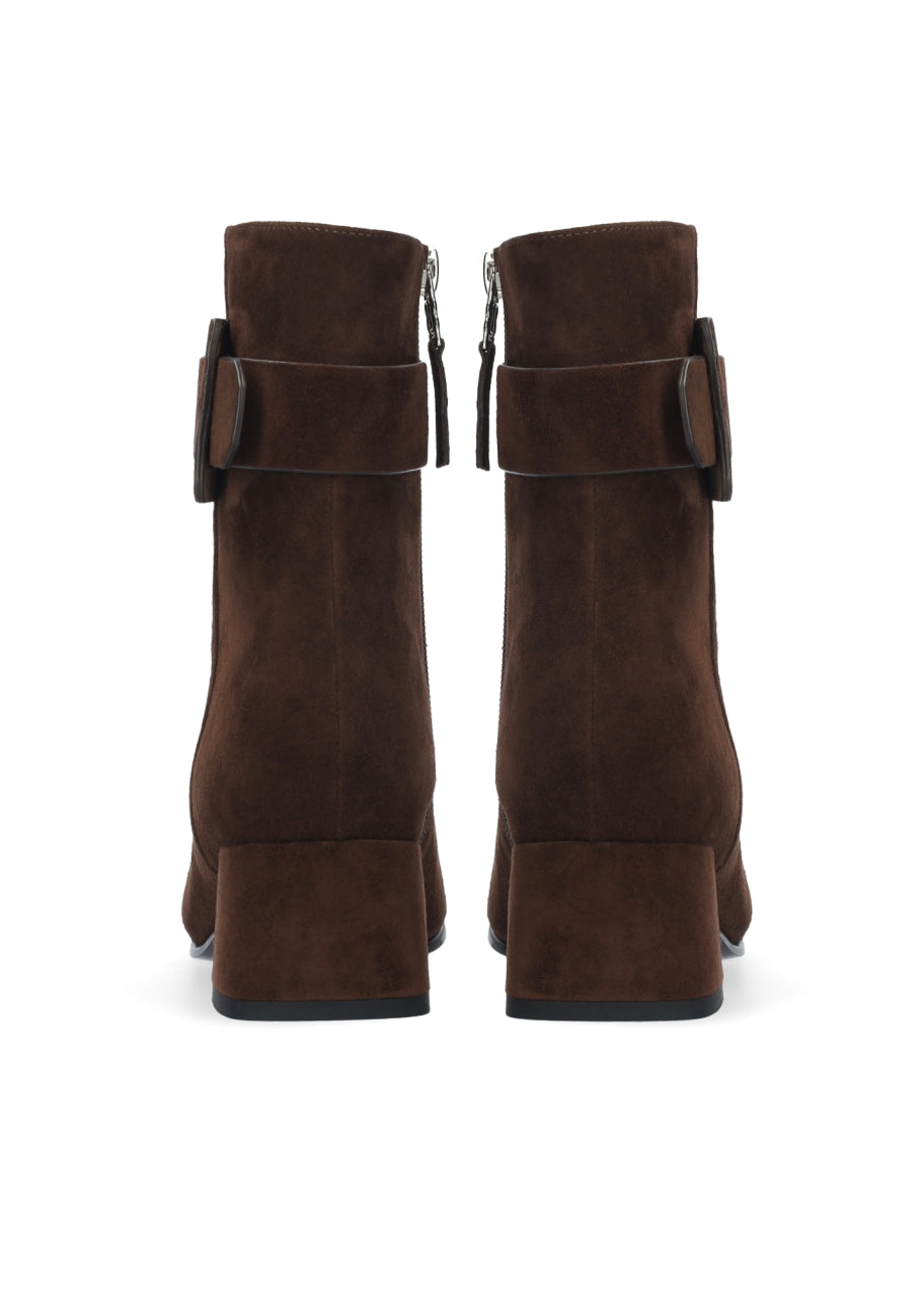 Brown Boot With Buckle