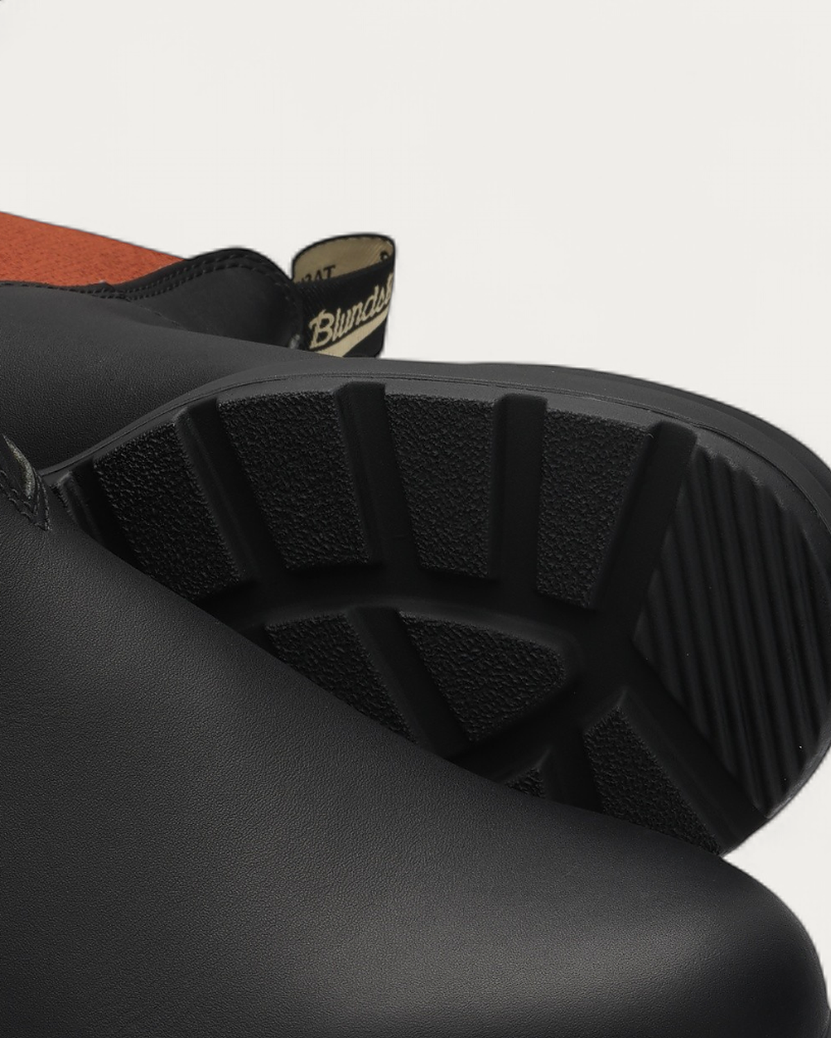 Blundstone 508 Chelsea Boot long-lasting TPU outsole tread detail