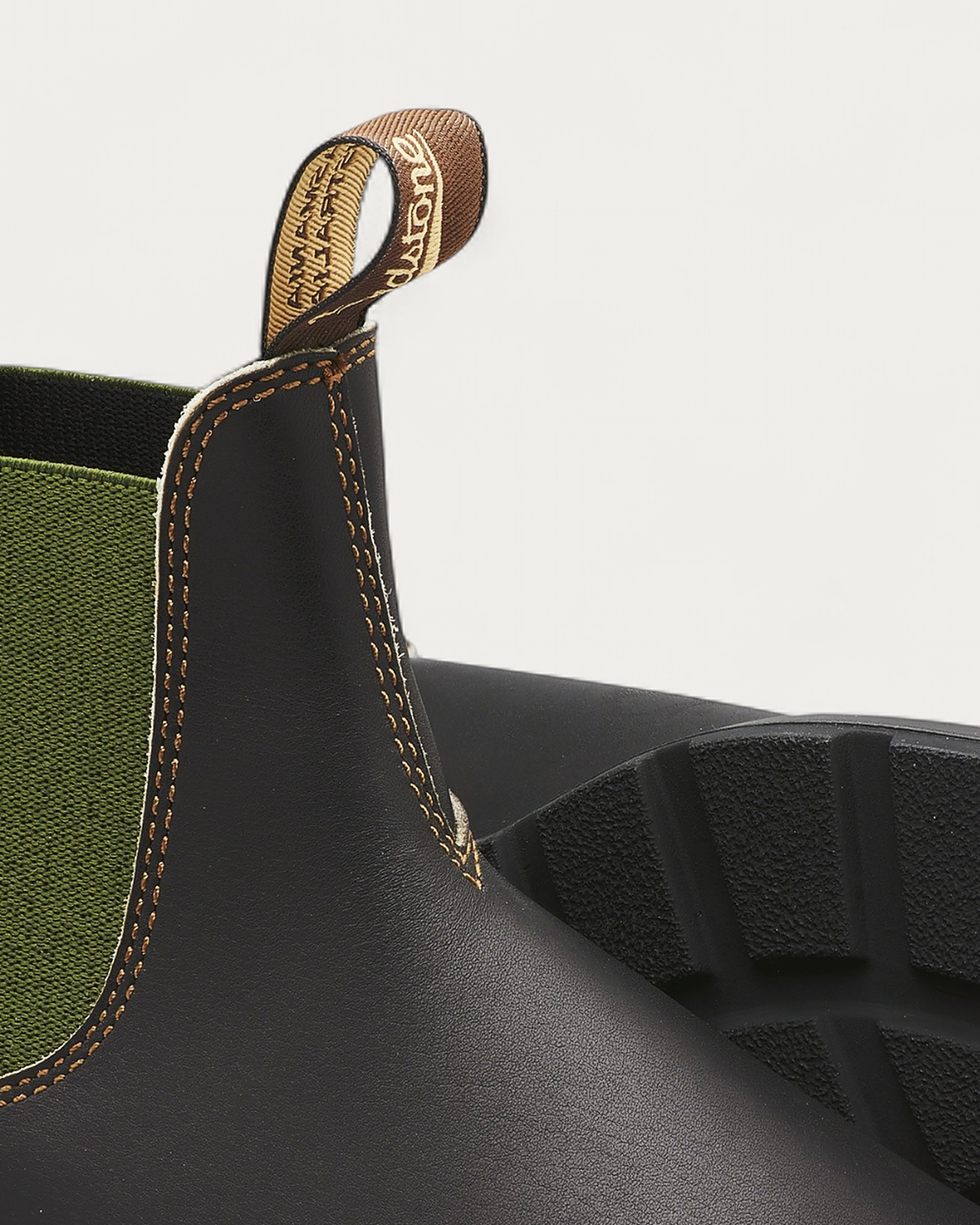 Blundstone 519 Chelsea Boot pull tab detail with Tasmania Australia branding and olive elastic