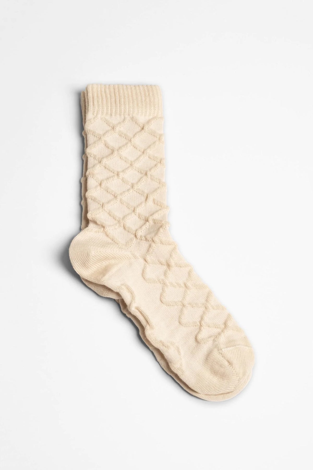 Aydo Studios Barasov Crossover socks in Folded Light, single sock