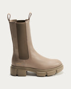 Copenhagen Studios fango leather chunky Chelsea boot, side profile with elastic panel and block heel
