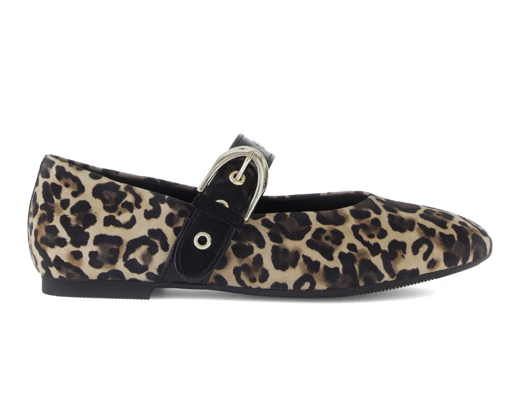 Leopard Pump With Strap