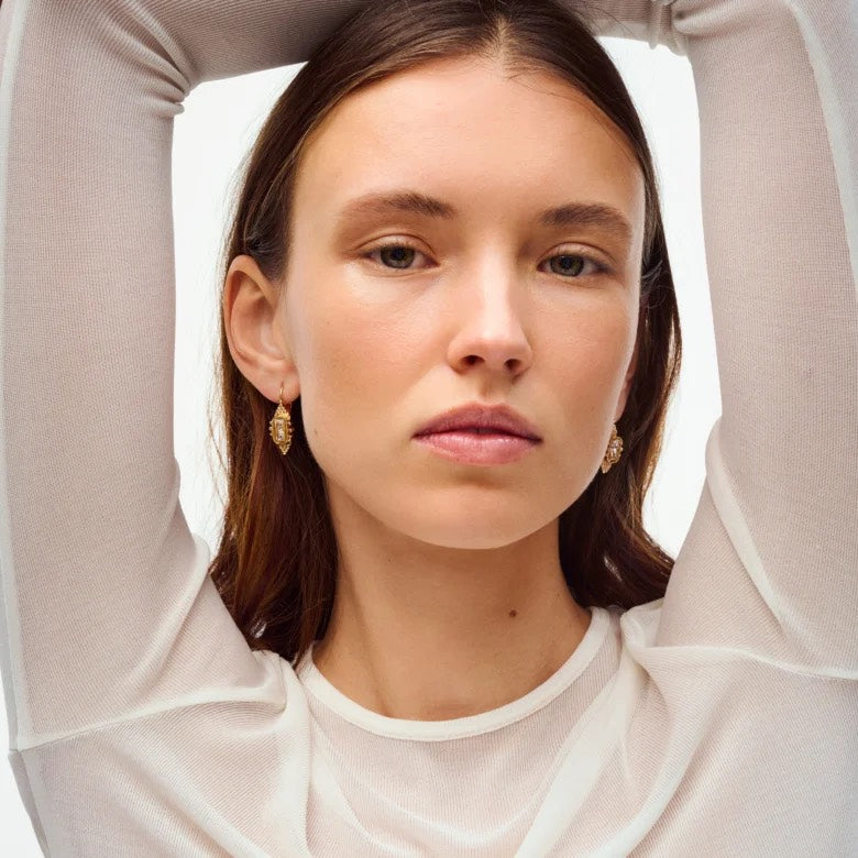 Serti Talisman Earring