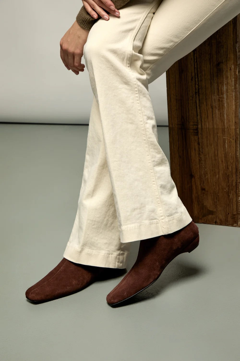 Hunter Brown Suede Ankle Boot