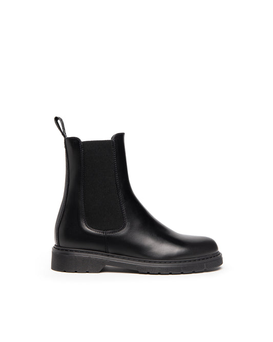 Black Leather Chelsea Boot