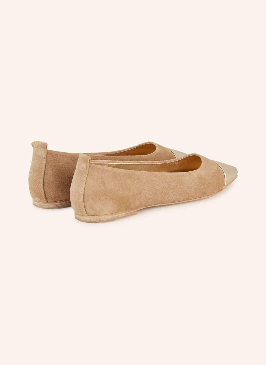 Suede Ballerina With Gold Toe Piece