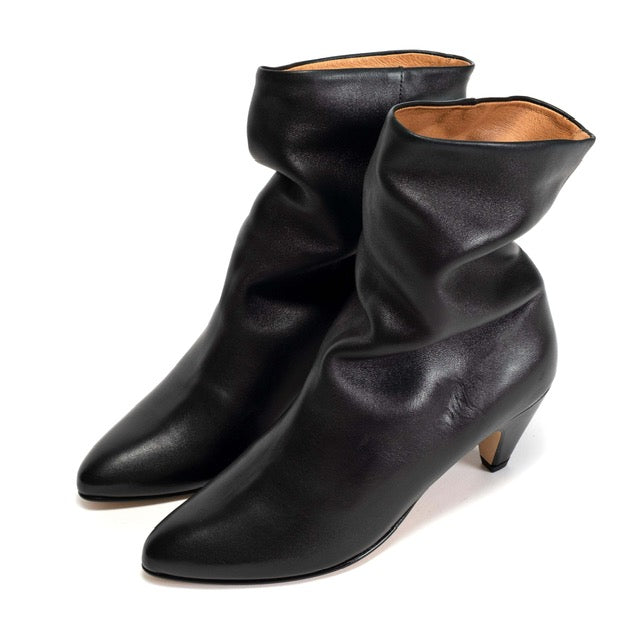 Vully Stiletto Black Boot