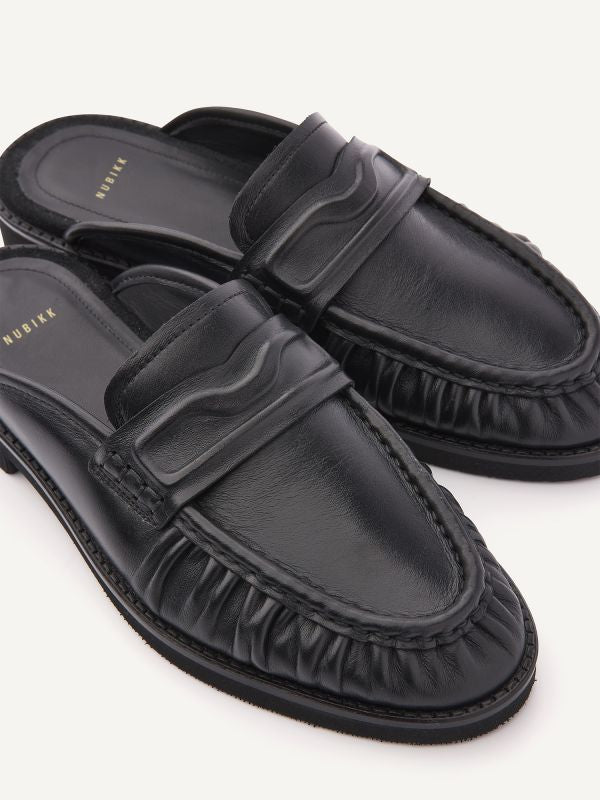 Jones Slip On Ruffle Loafer