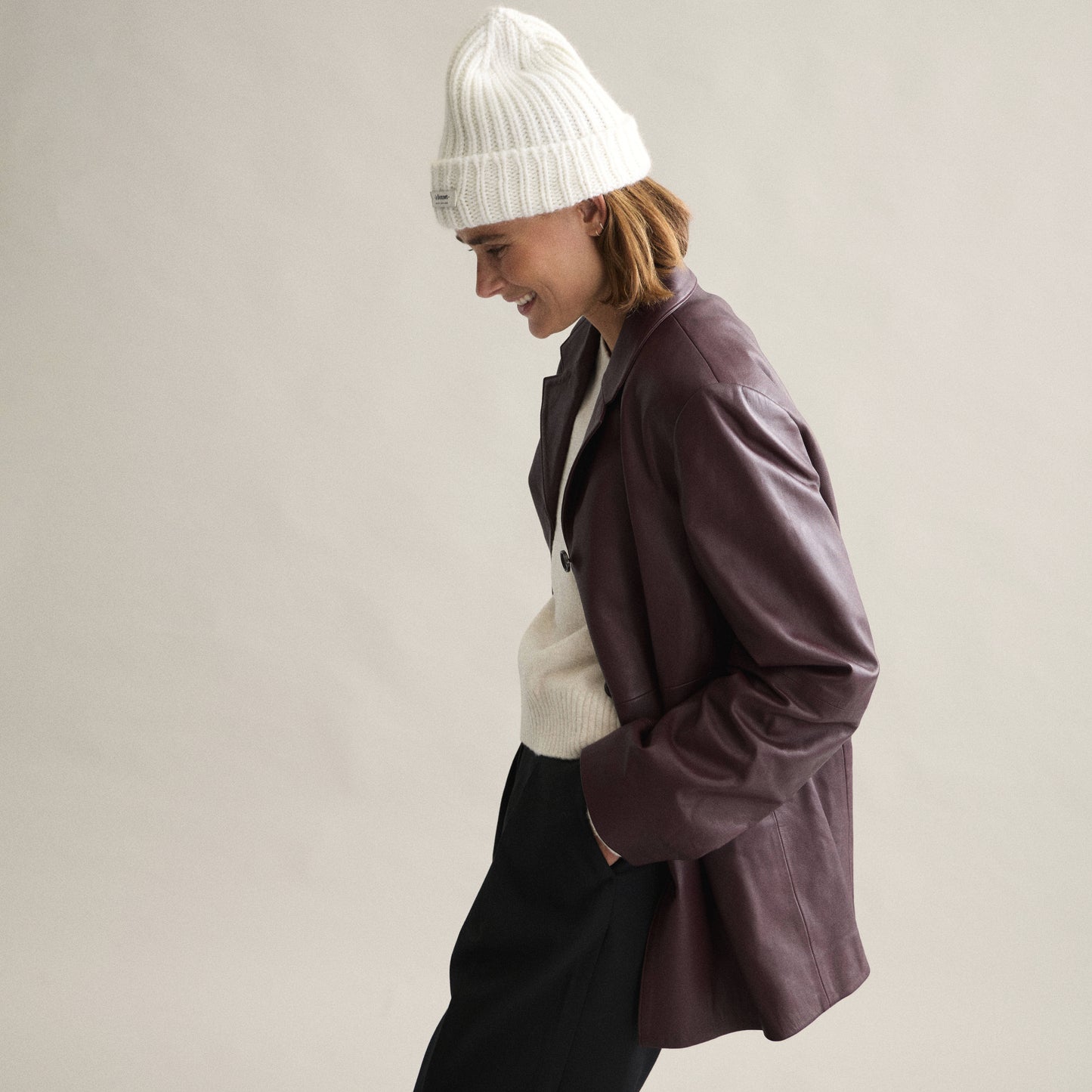 Le Bonnet Logo In Snow