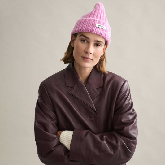 Le Bonnet Logo Beanie In Taffy - view 1