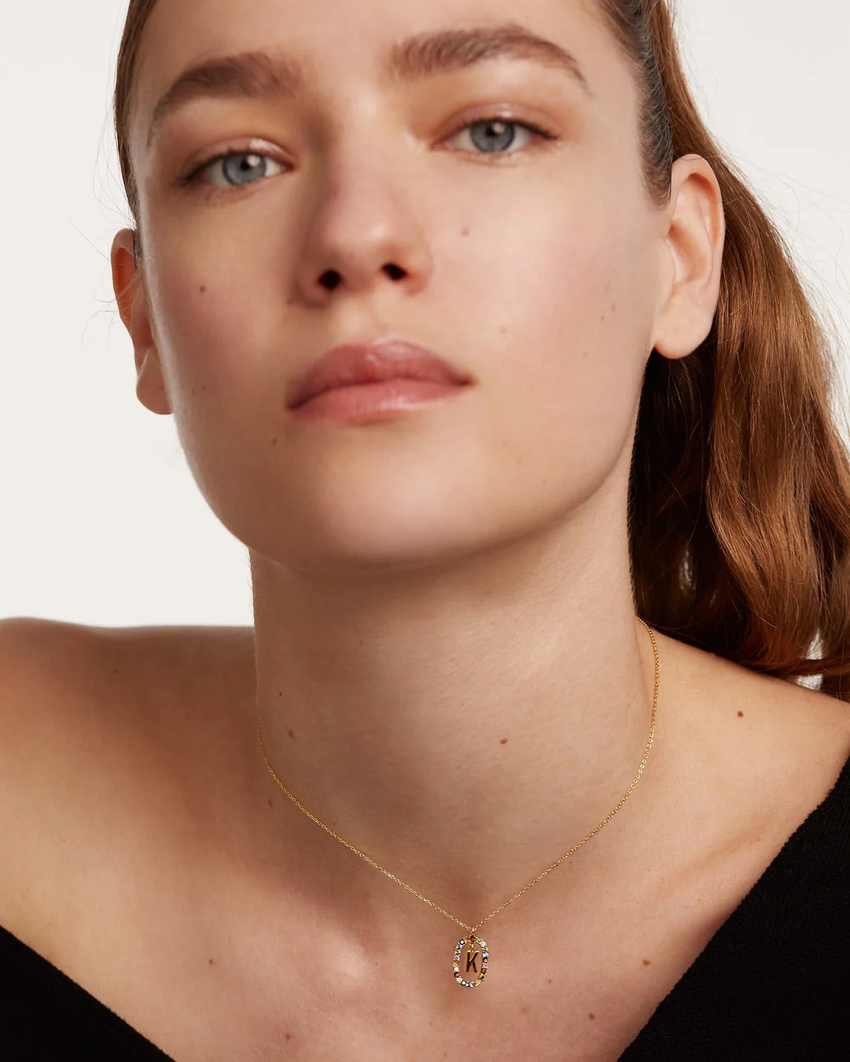 Initial Necklace 'E'