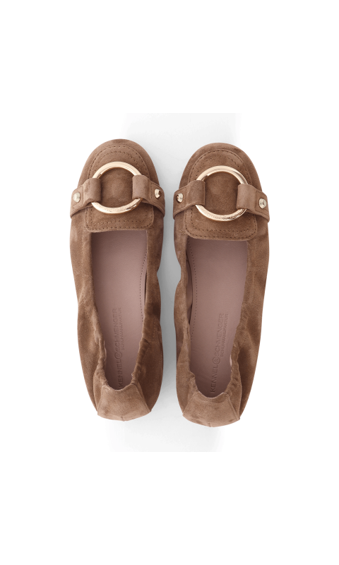 Lola Suede Pump In Golden Brown