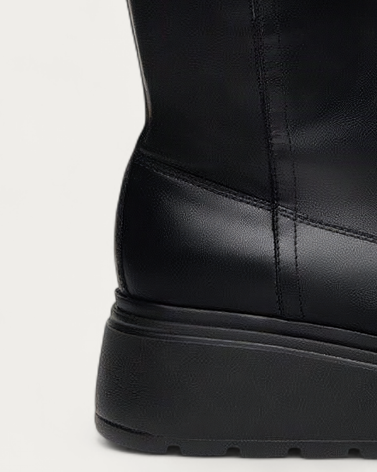 Nero Giardini Black Knee High Platform Boot, heel and sole detail