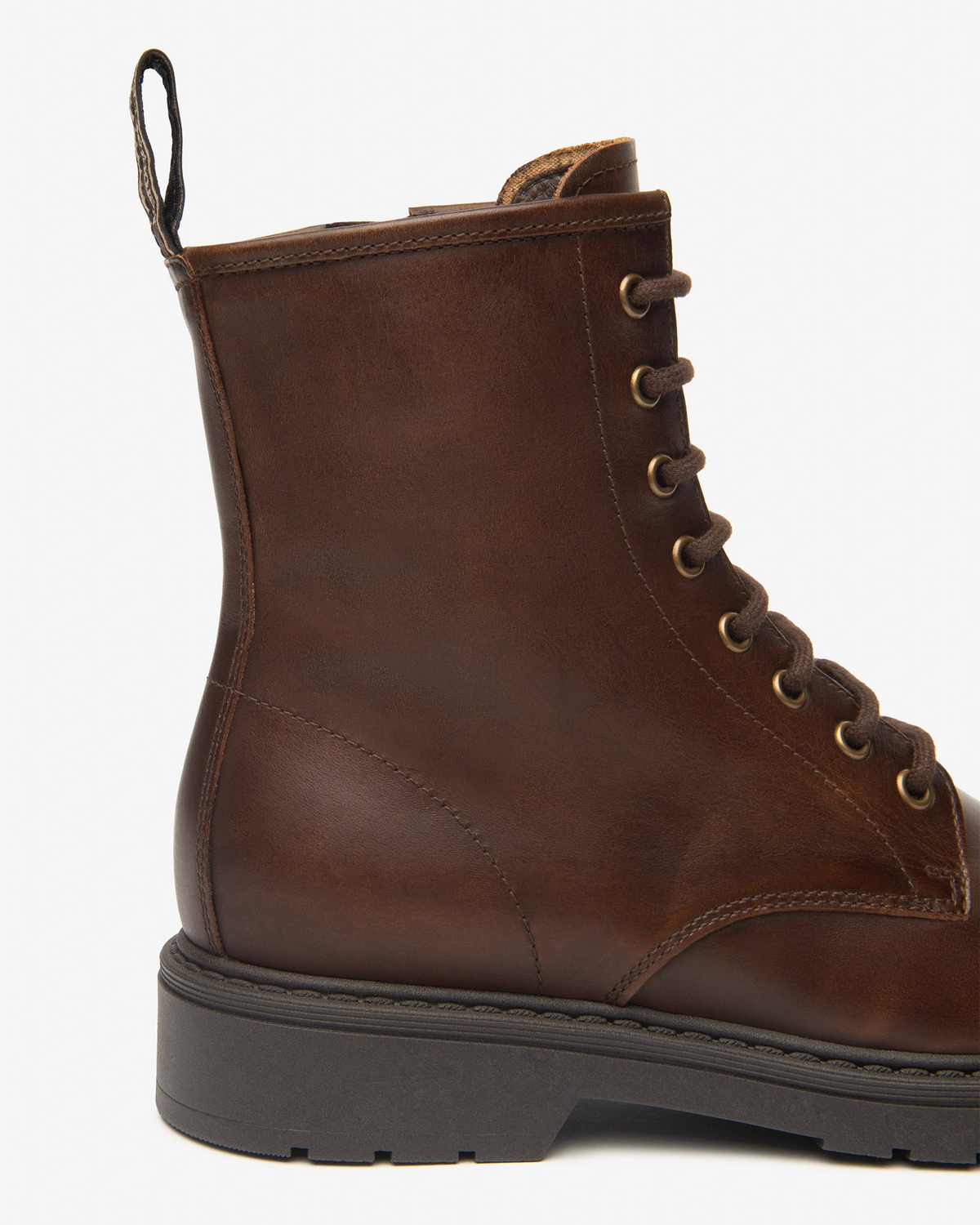 Nero Giardini Brown Leather Lace-Up Boot, lace eyelets and heel close-up