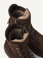 NUBIKK Fae Bobbi Fur boot in dark brown suede, shearling collar close-up