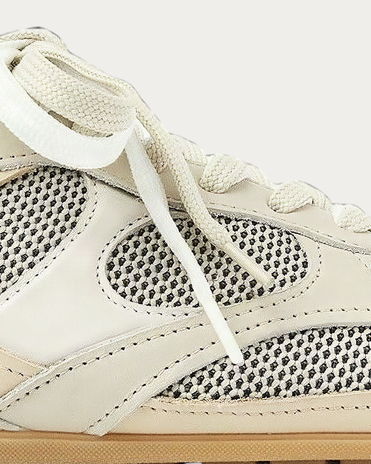 NUBIKK Riley Morgan Beige Combo Sneaker, upper detail