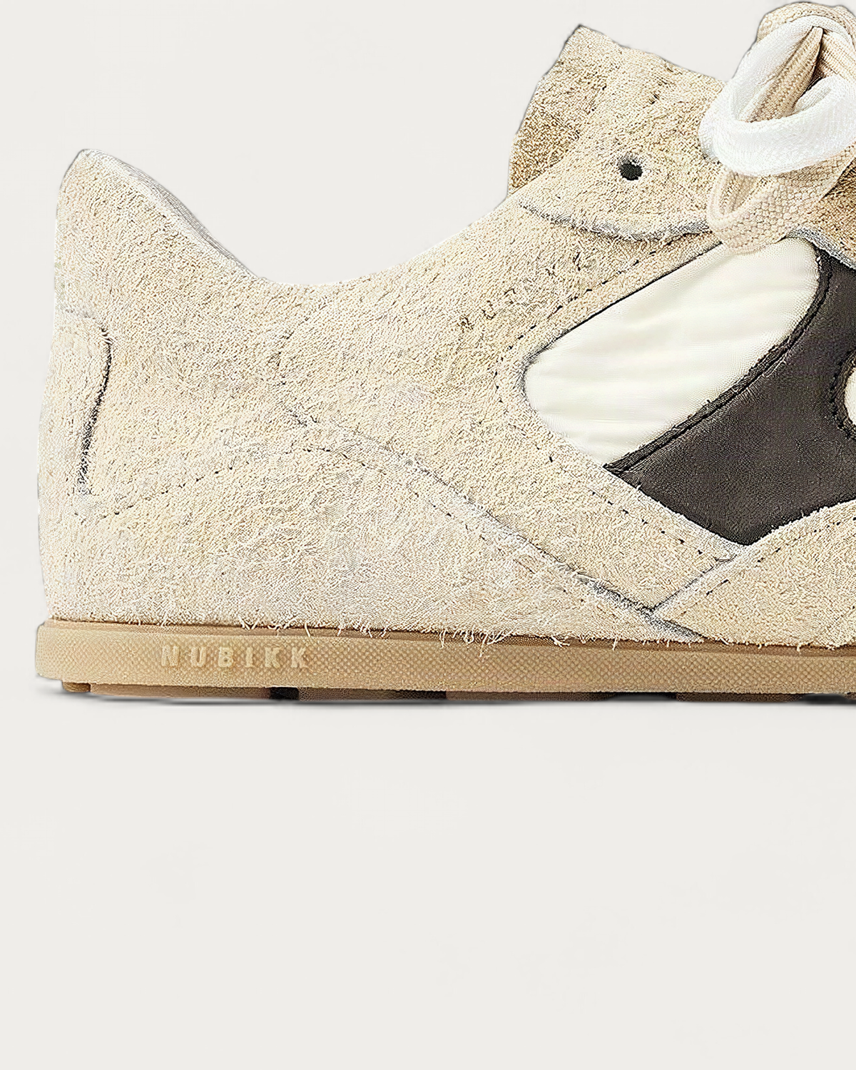 NUBIKK Riley Morgan Beige Hairy Suede Sneaker, heel detail