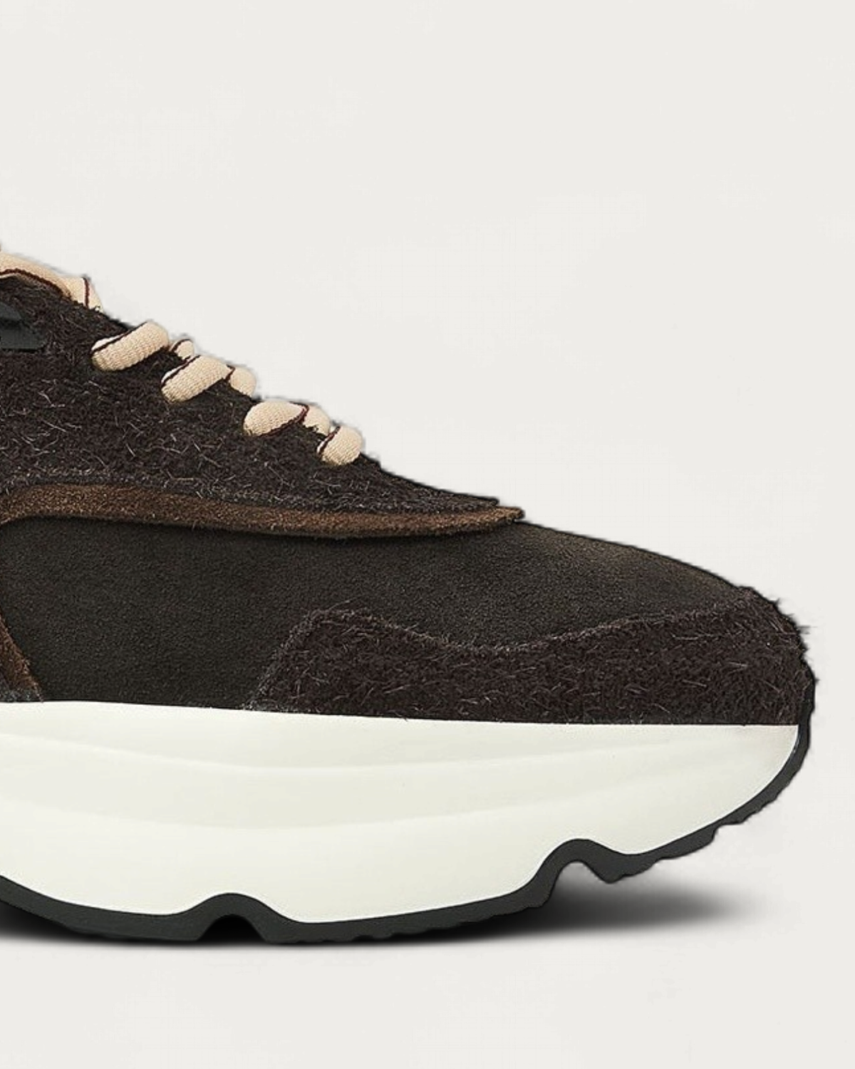 NUBIKK Ross Zay Dark Brown Suede Sneaker, toe detail