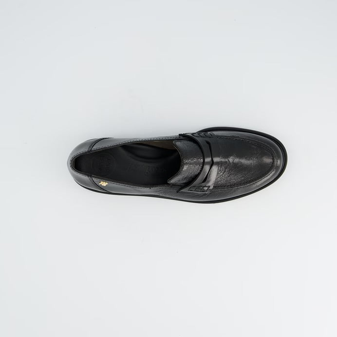 Classic Black Glossy Loafer