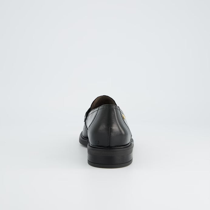 Classic Black Glossy Loafer