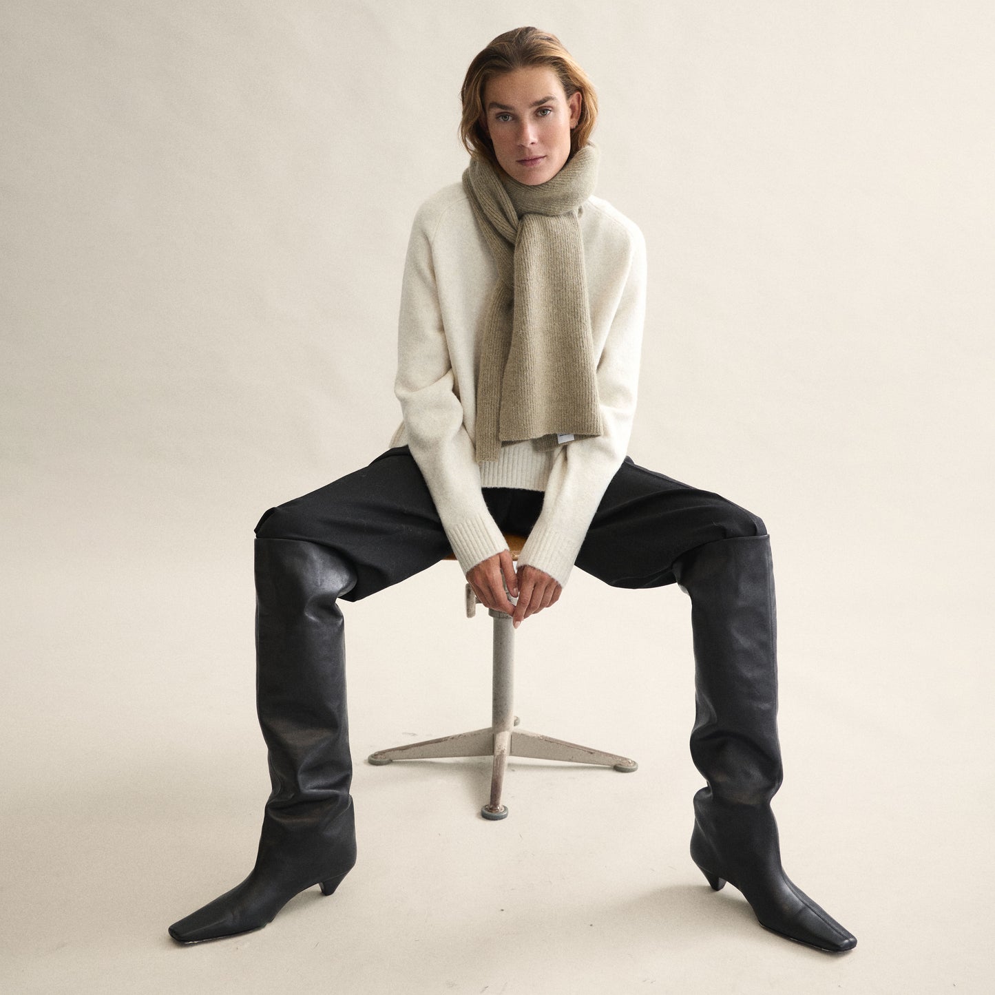 Ribbed Scarf In Clay