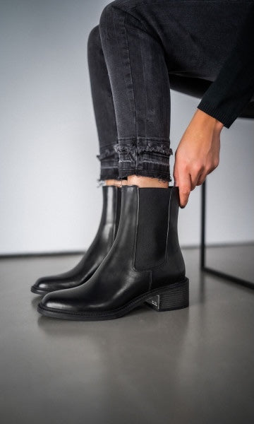 Leather Chelsea Boot Branded Heel Detail