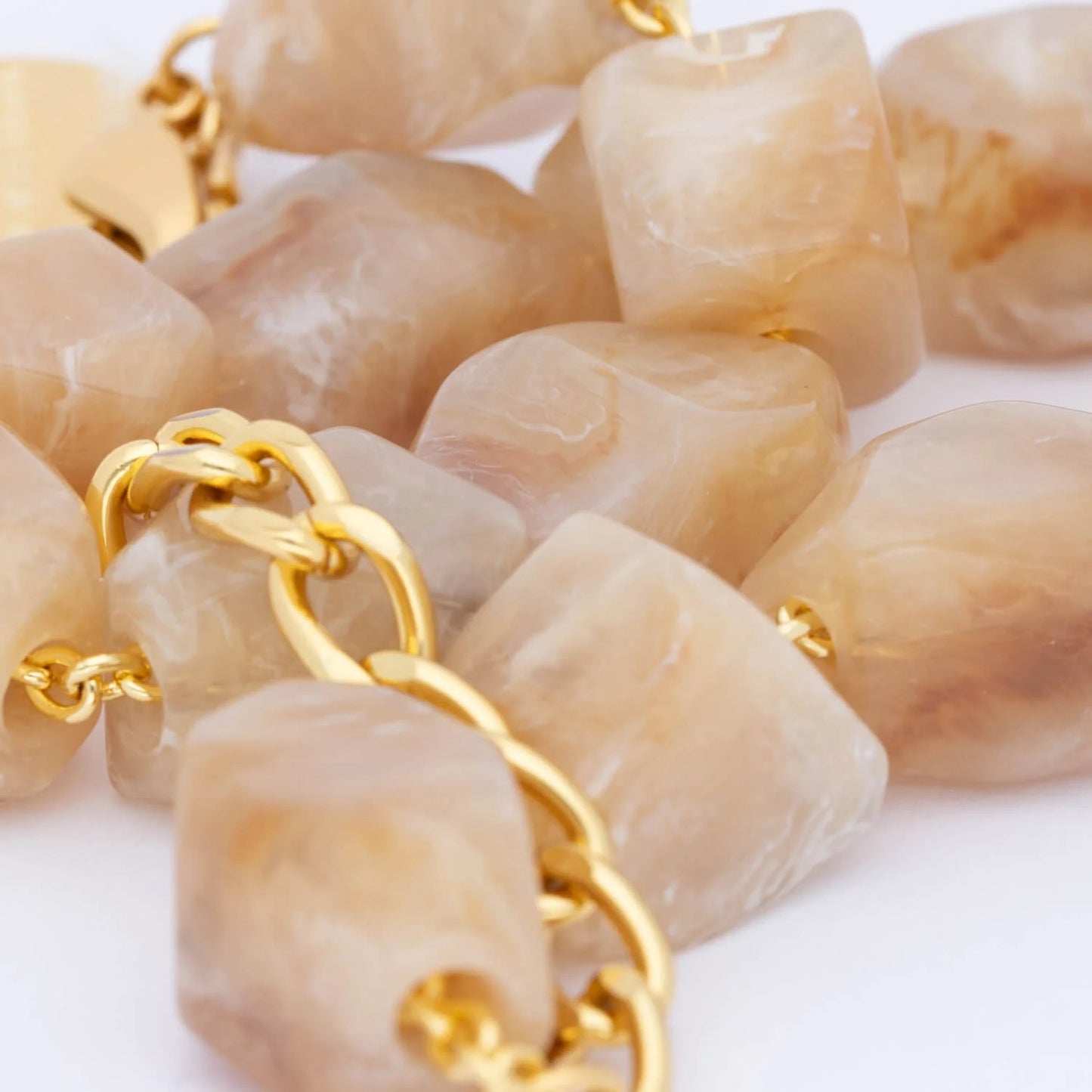 Stone Shaped Necklace Apricot