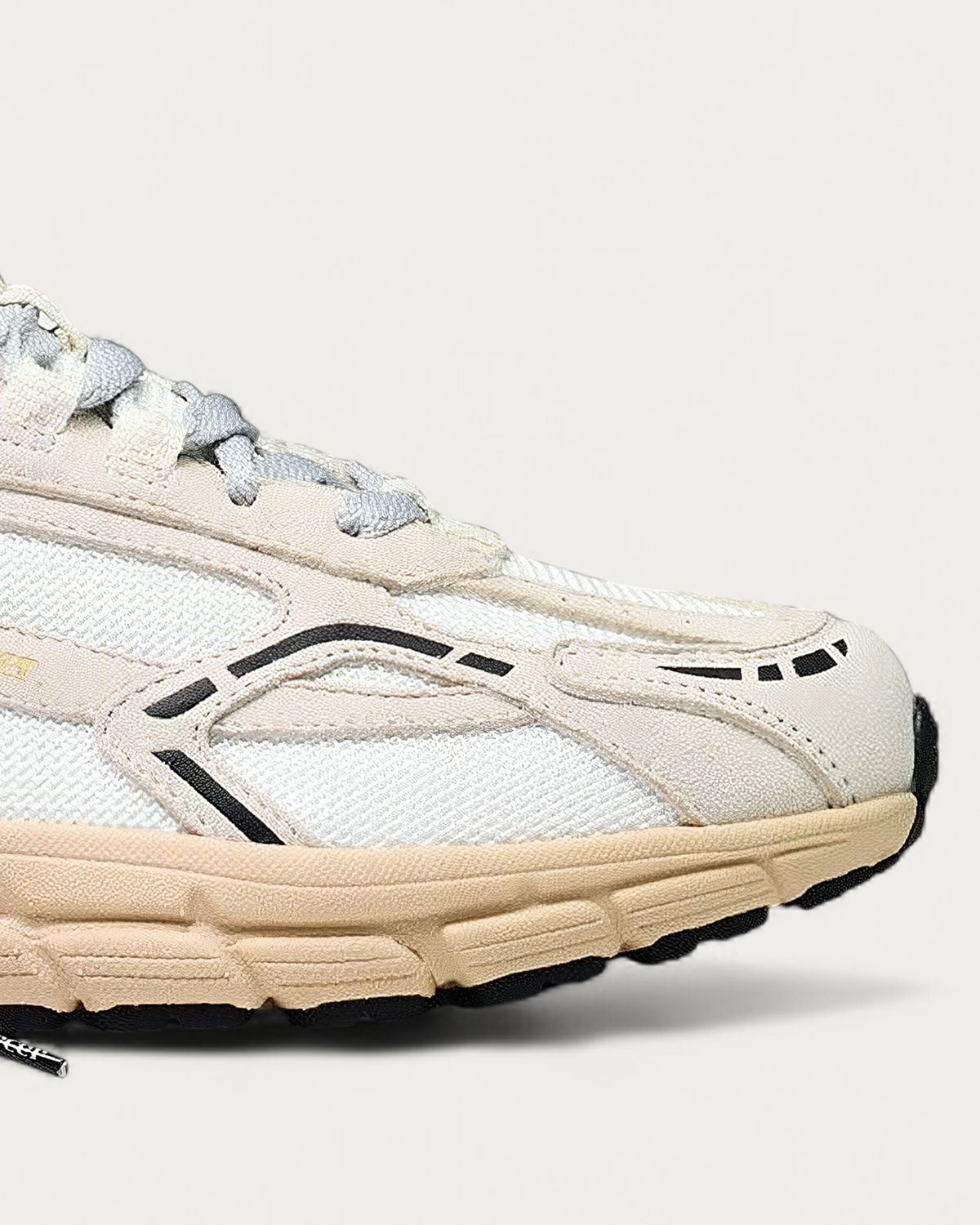 The Mercer Brand Re-Run Desert Off White Sneaker, toe detail